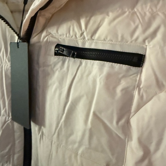 Slant Pocket Zip Up Puffer down Coat AKA The Amazon Coat - Picture 4 of 16